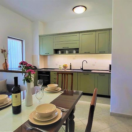 Cozy Apartment Mandula Vrsar Zewnętrze zdjęcie