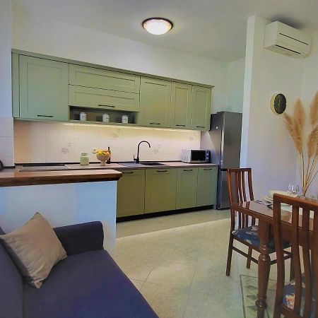 Cozy Apartment Mandula Vrsar Zewnętrze zdjęcie