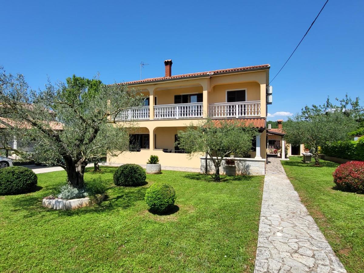 Cozy Apartment Mandula Vrsar Zewnętrze zdjęcie